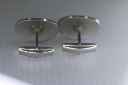 Vintage Silver-Tone Etched Oval Cufflinks – Classic Mid-Century Design