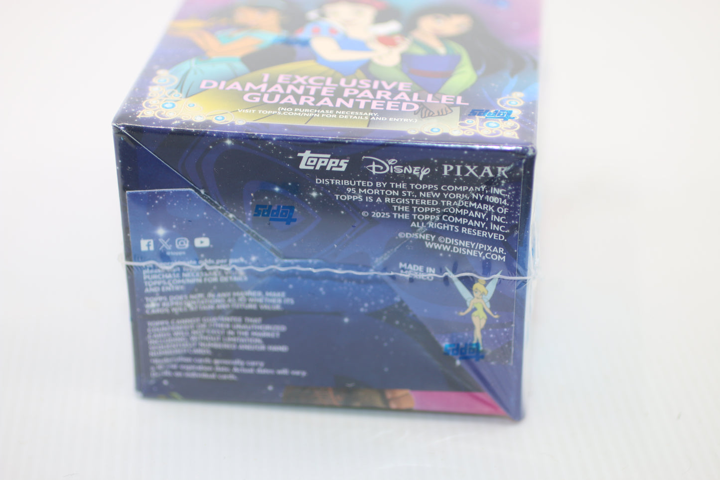 2025 Topps Disney Wonders Blaster Box (Not Chrome) – New Factory Sealed 🔥🔥🔥