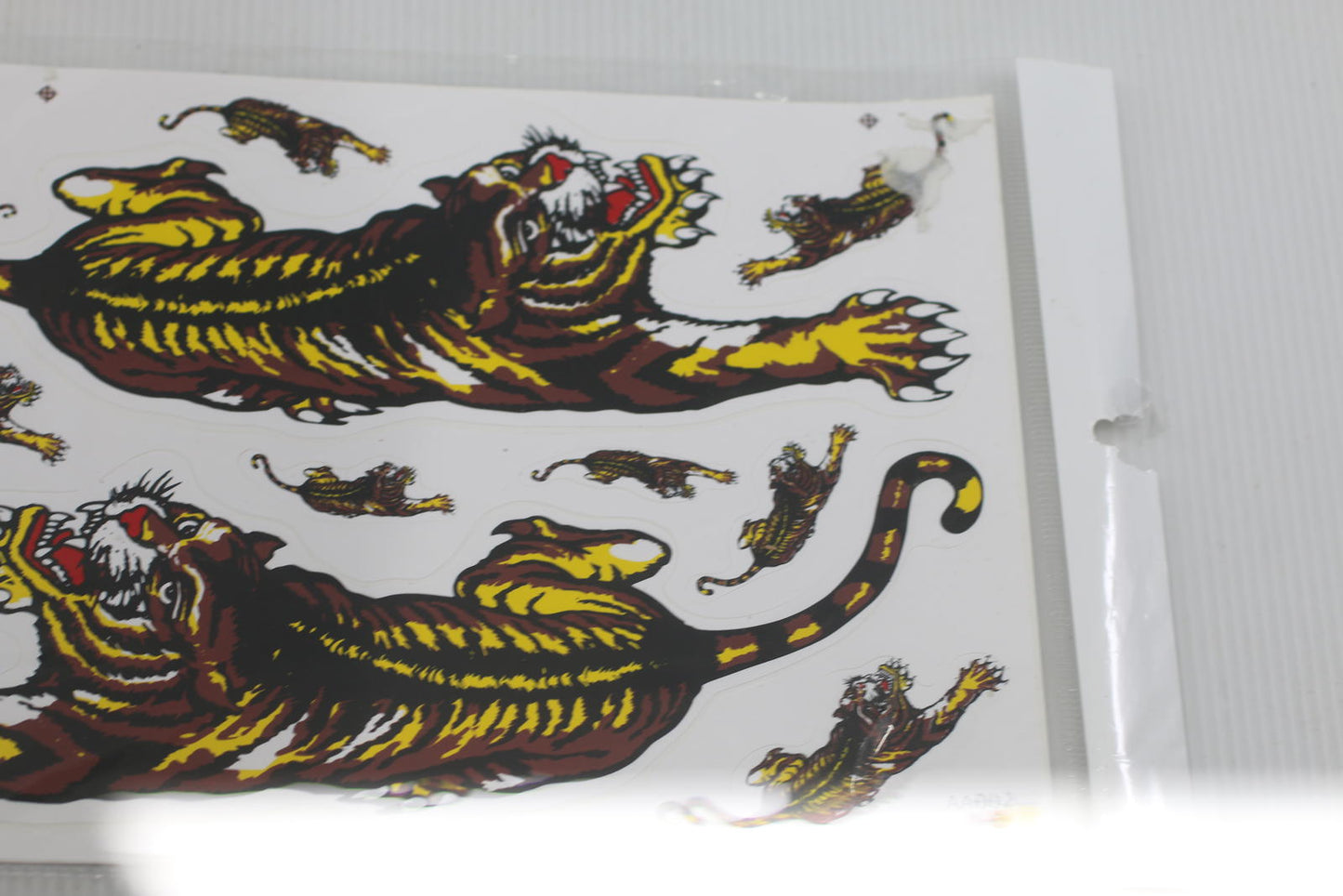 Vintage Style Tiger Wall Decal Stickers roar sealed never opened lot