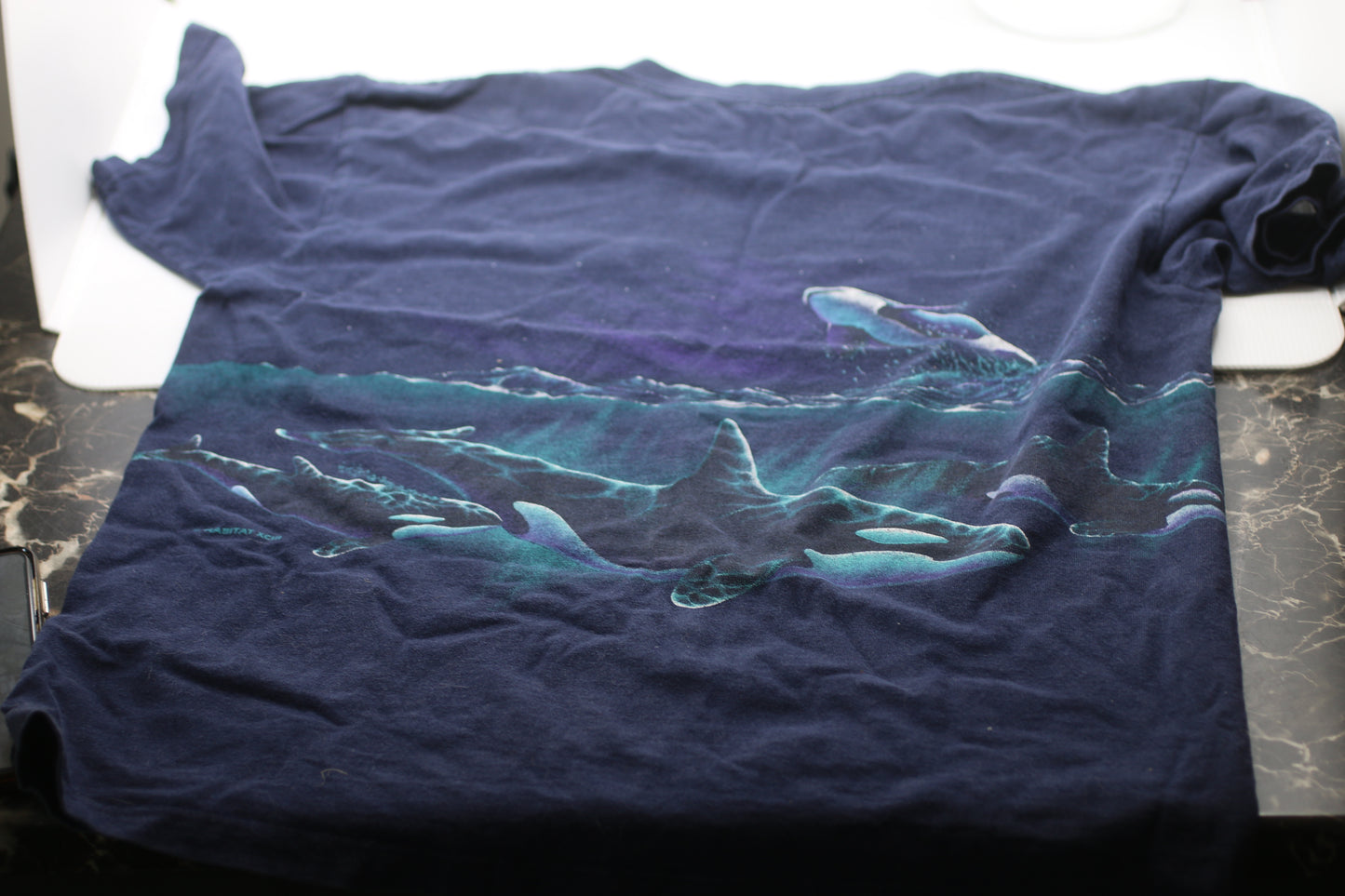 Vintage 90s sea world Gildan Size Medium Orcas T-Shirt