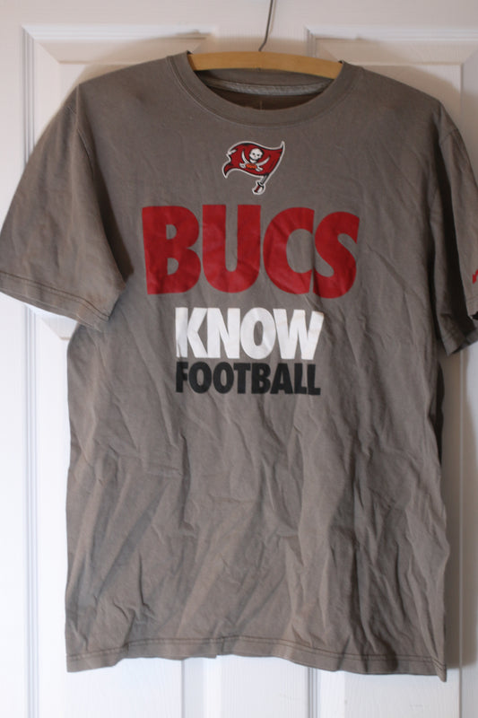 Tampa Bay Buccaneers T-Shirt Gray Size Medium