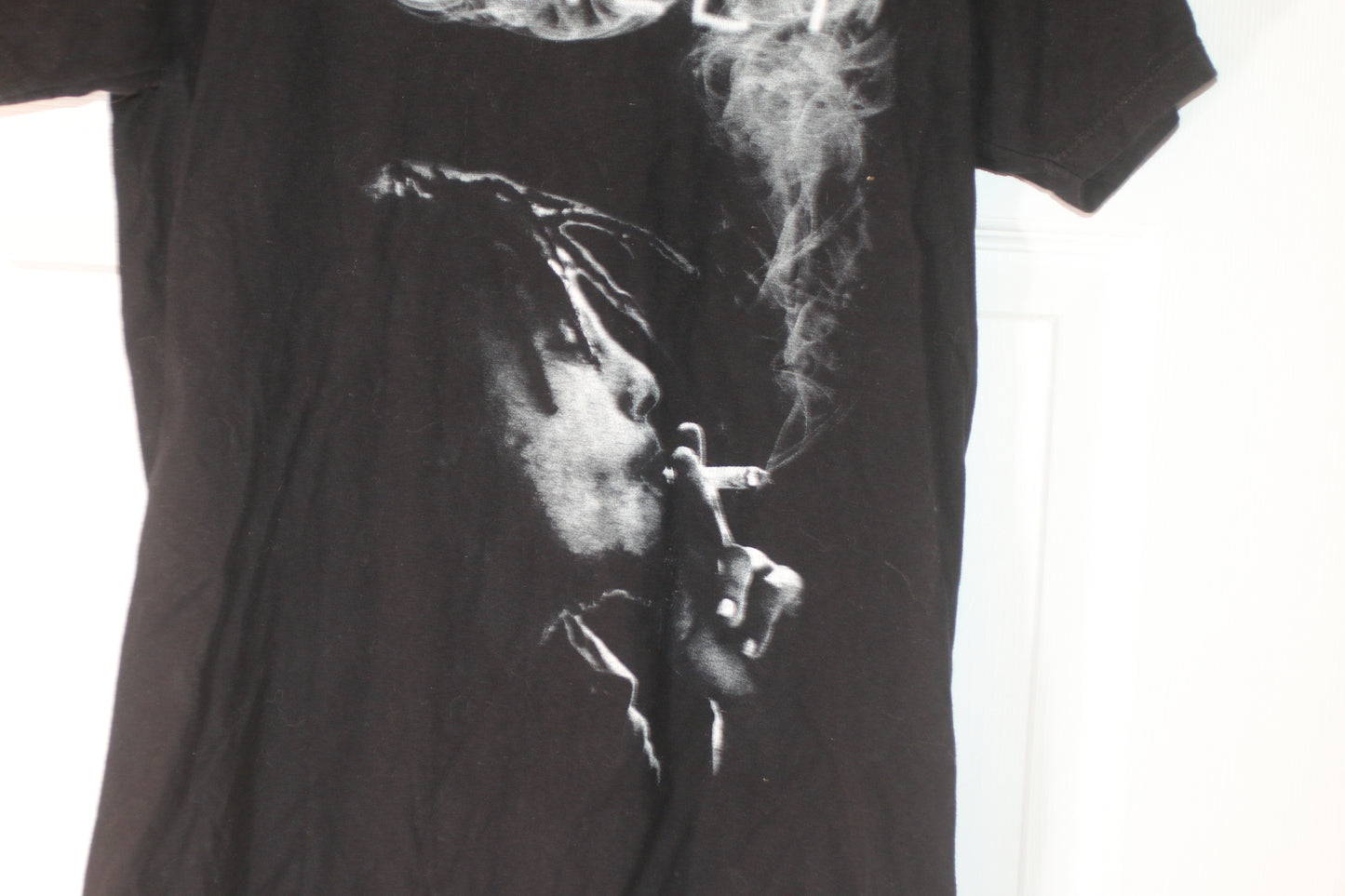 Bob Marley Zion Rootswear T-Shirt Black Smoking Print Reggae Mens Size S