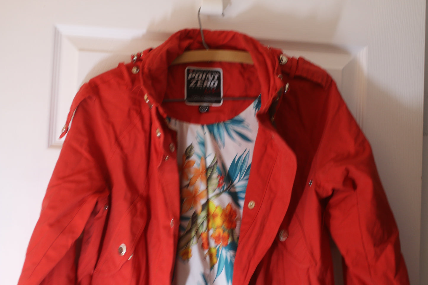 Point Zero Red Parka Jacket Floral Lined Hooded Womens Size Small