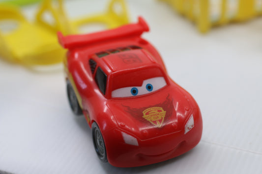 cars 2011 spin master disney Flash Lighning Mcqueen toy figure Friction wheels