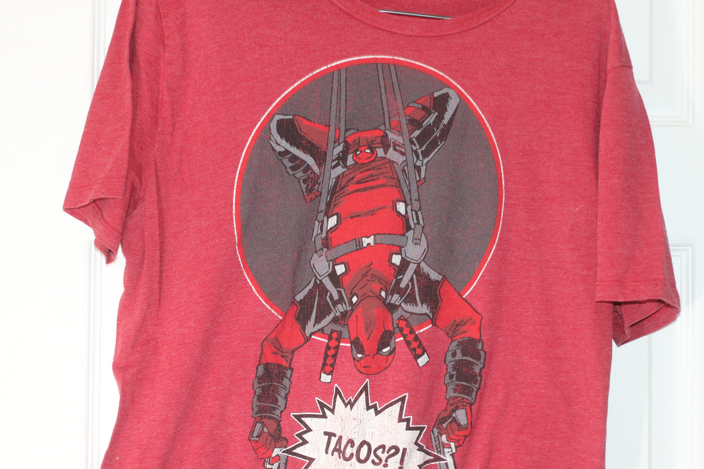 Marvel Deadpool “Tacos?!” Graphic T-Shirt Red Large Fifth Sun Comic Tee