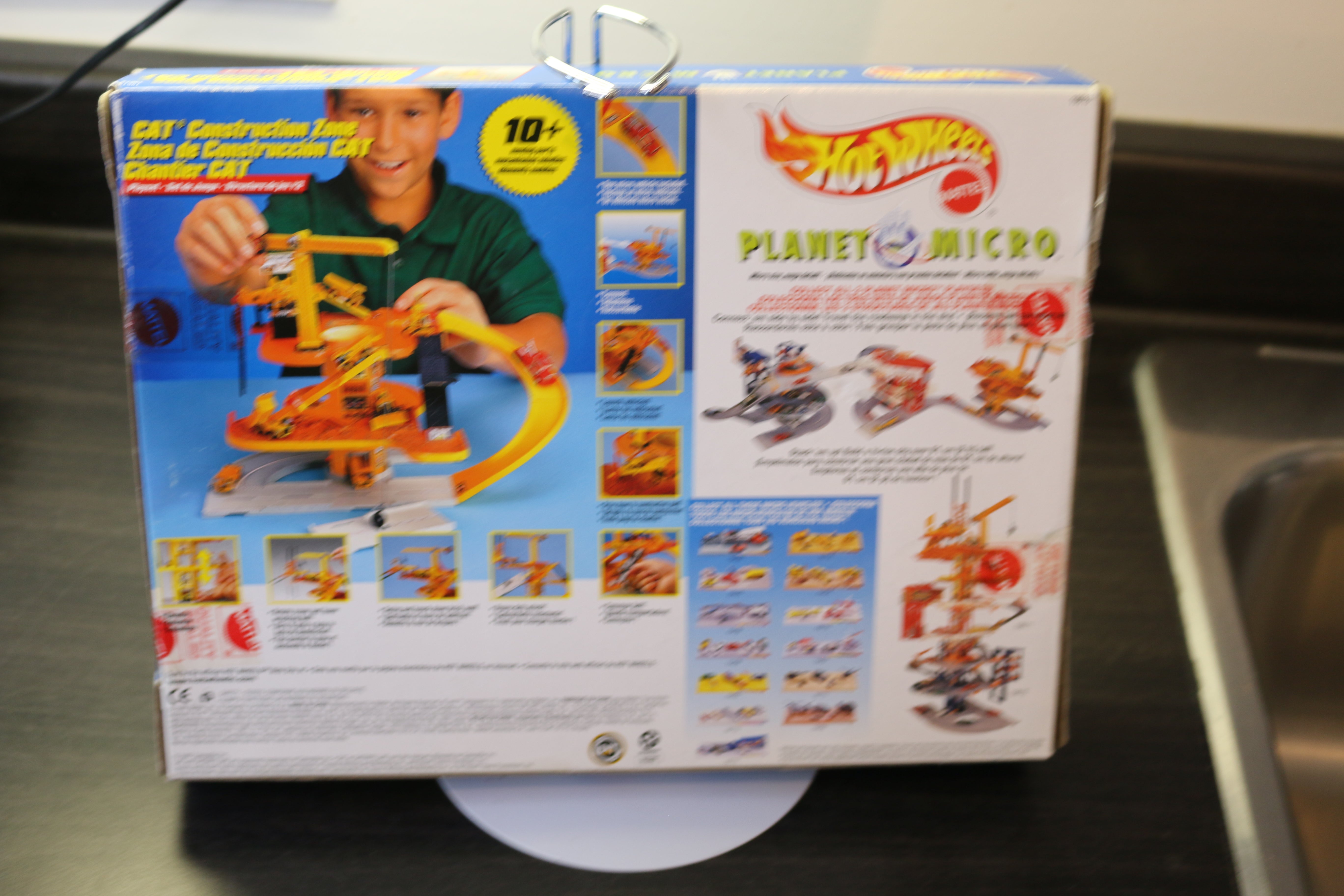 Vintage Hot Wheels Planet Micro Cat Construction Zone 3 Toys In Box