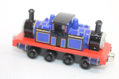 Thomas & Friends Take N Play Along Mighty Mac Engine Diecast Train
