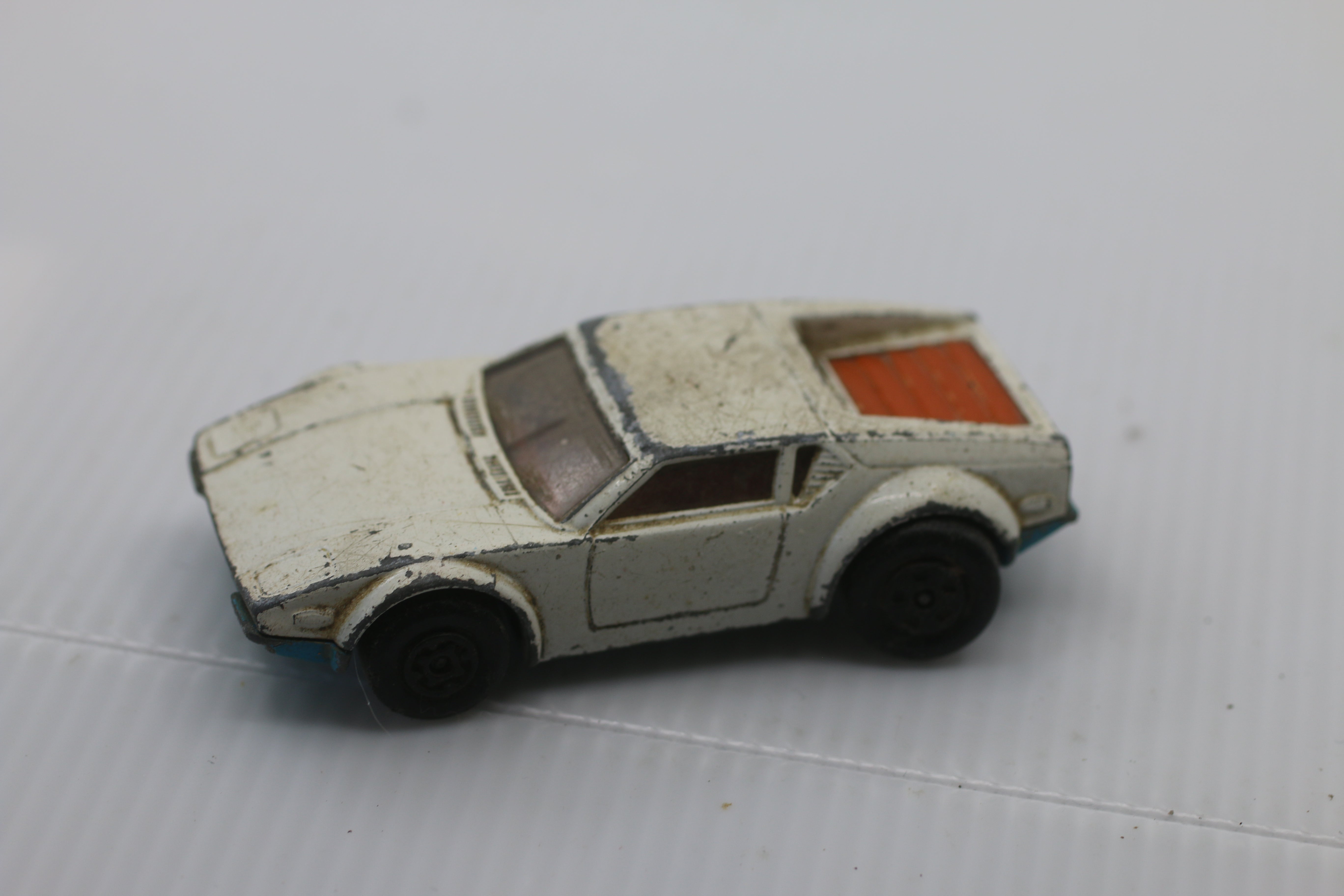 Matchbox no 8 de tomaso pantera 1975 online