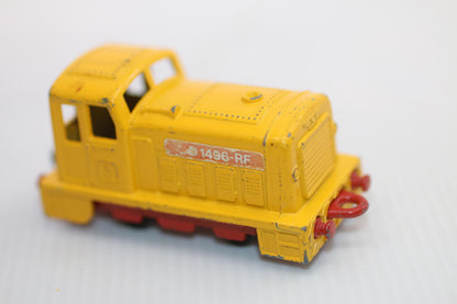 Matchbox Lesney #24 Yellow Diesel Shunter Die-Cast Vintage car toy