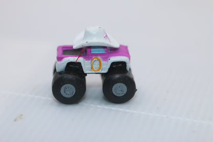 Blaze And The Monster Machines Mini Figure Pickup Truck Cake Topper Car cowboy