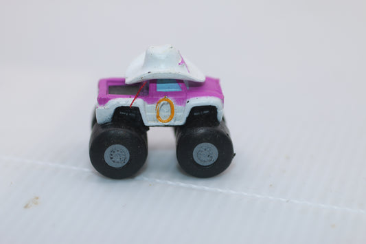 Blaze And The Monster Machines Mini Figure Pickup Truck Cake Topper Car cowboy