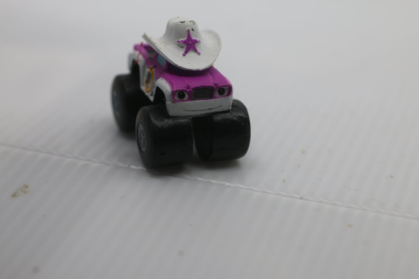 Blaze And The Monster Machines Mini Figure Pickup Truck Cake Topper Car cowboy