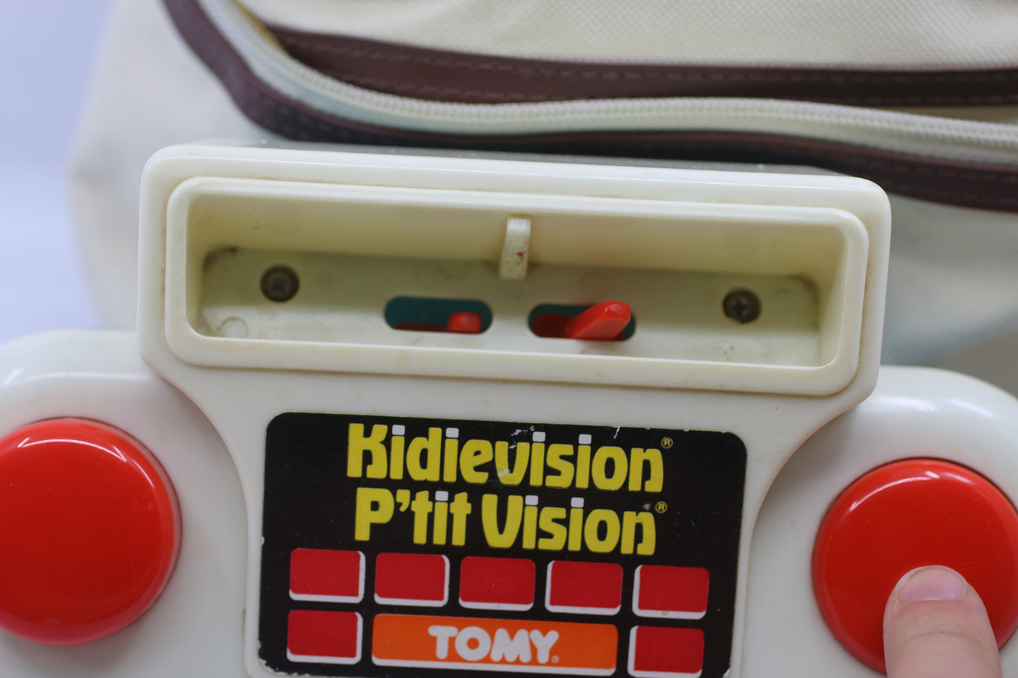 Vintage Tomy Kidievision Manual Handheld Game Pacman Pinball Basketball