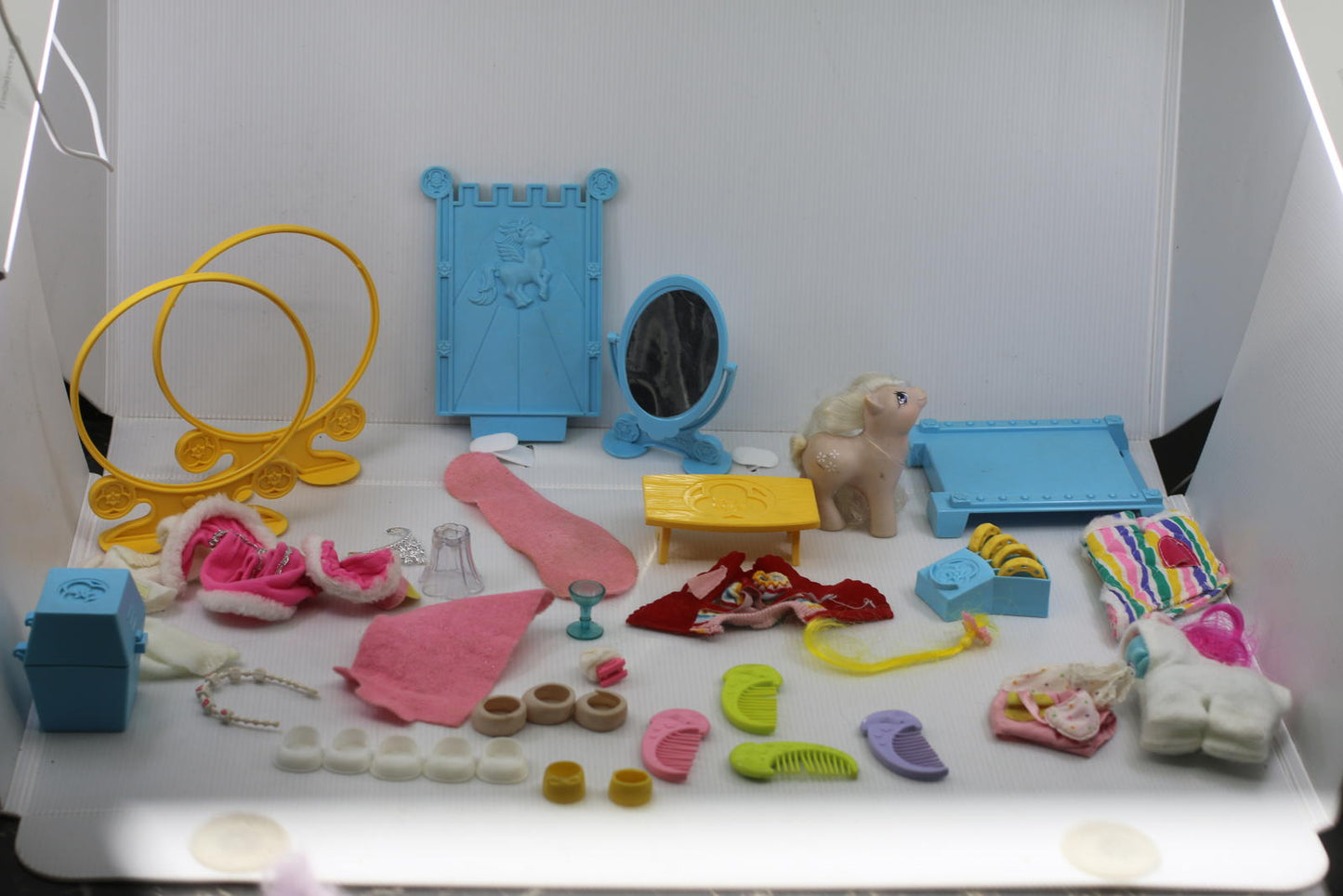 Vintage 1980’s Hasbro My Little Pony G1 Dream Castle Parts AccessoriesSet Figure