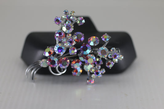 Super vintage clear and purple rhinestone brooch silver Flower