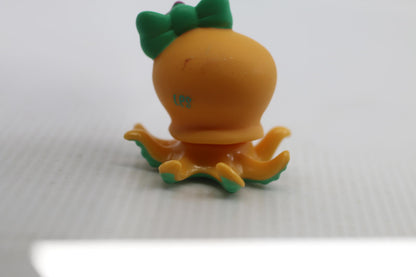 Littlest Pet Shop Pet Surprise Gen 7 Series 4 Exotic 231 Octopus LPS Blind Box