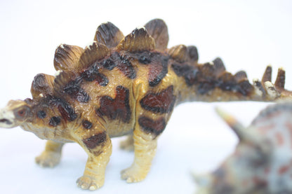 Stegosaurus & Triceratops Dinosaurs figures toys 2009&2002 toys played Schleich