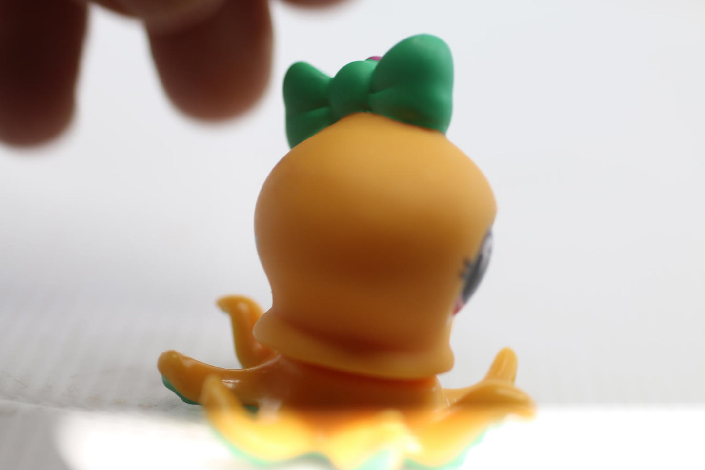 Littlest Pet Shop Pet Surprise Gen 7 Series 4 Exotic 231 Octopus LPS Blind Box