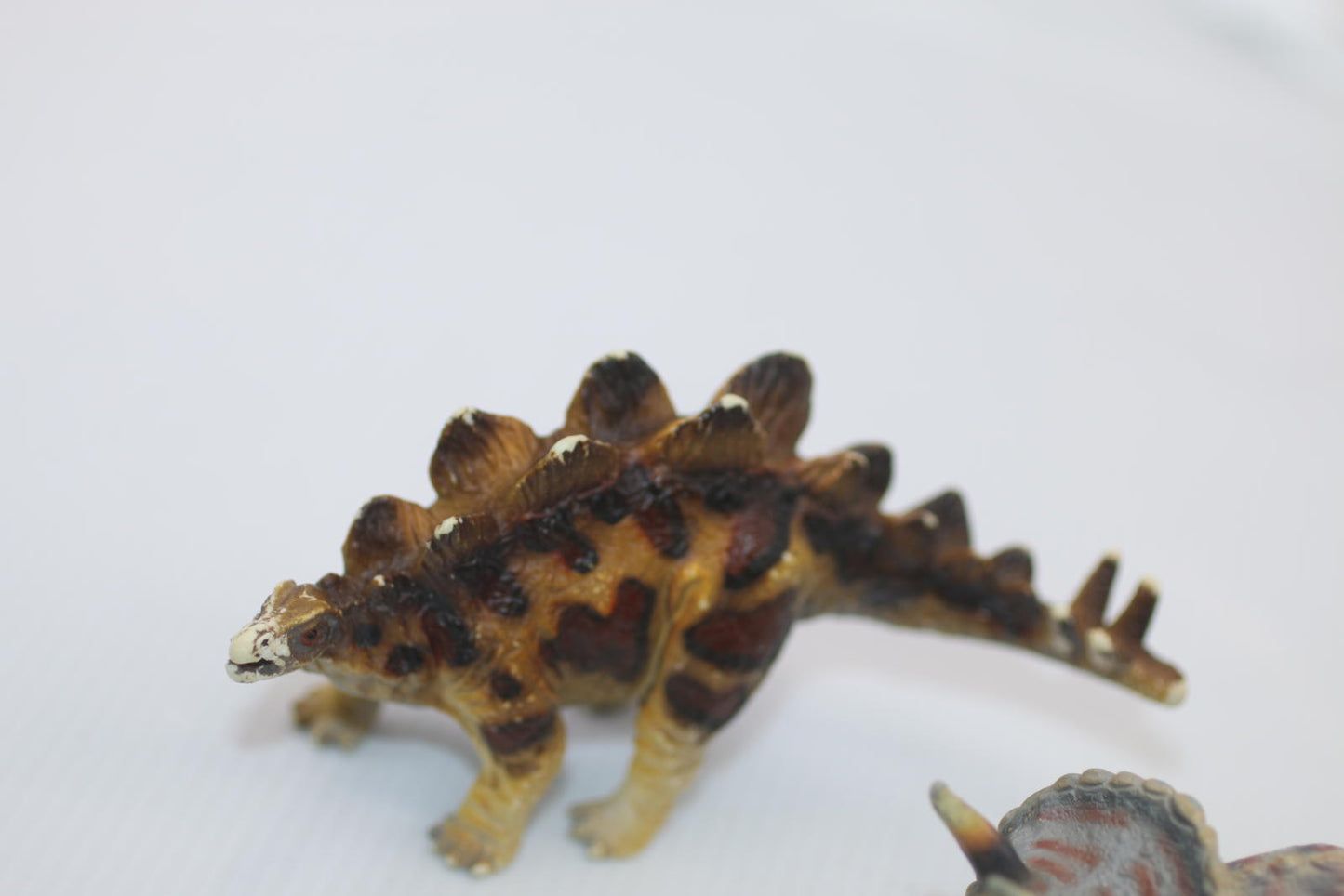 Stegosaurus & Triceratops Dinosaurs figures toys 2009&2002 toys played Schleich