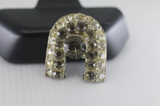 Art Nouveau brooch in faux Diamond, Door Gate U Form Rhinestone