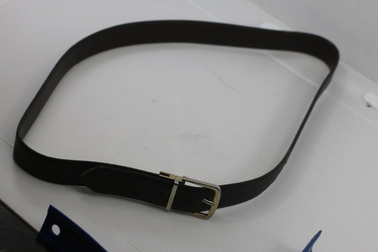 Unisex Black Leather Belt Silver Tone Buckle Classic Style