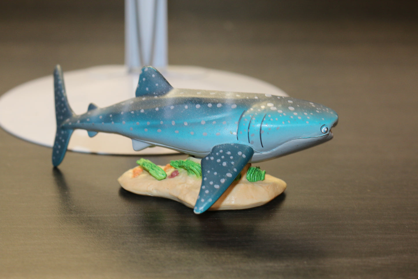 Finding Dory Destiny Whale Shark Figure Disney Pixar Small Pvc Cake Topper