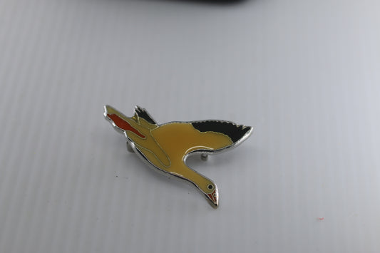 Vintage Canada Enamel Lapel / Hat Pin - Canadian Bird in Flight- 1 3/8”