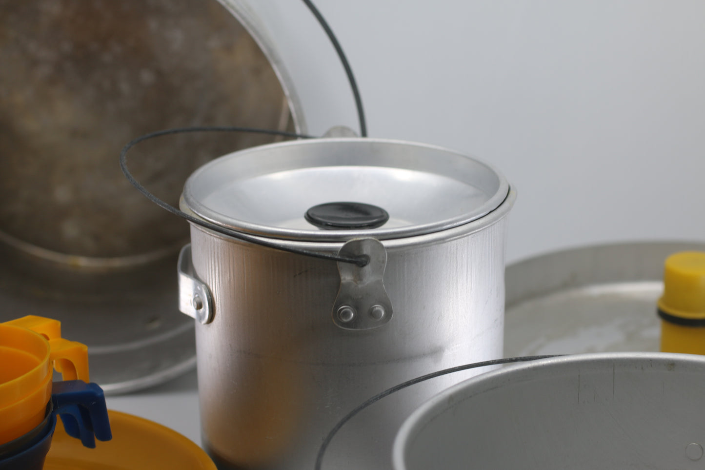 4 party heavy gauge aluminum cook set world famous Camping Cookware