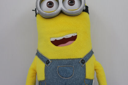 Large plush toy doll Figurine Minions Universal Studios Thinkway Toys