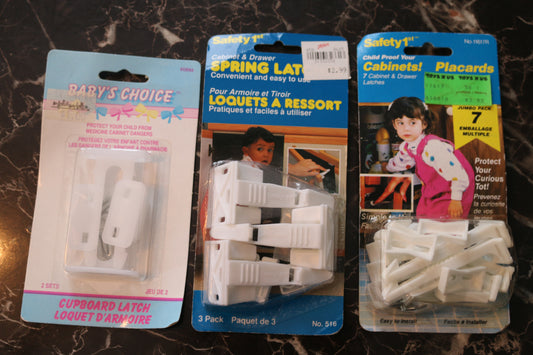 VTG Lot 3 spring latch kid safety 1st Cabinets & drawer Cupboard latches packs