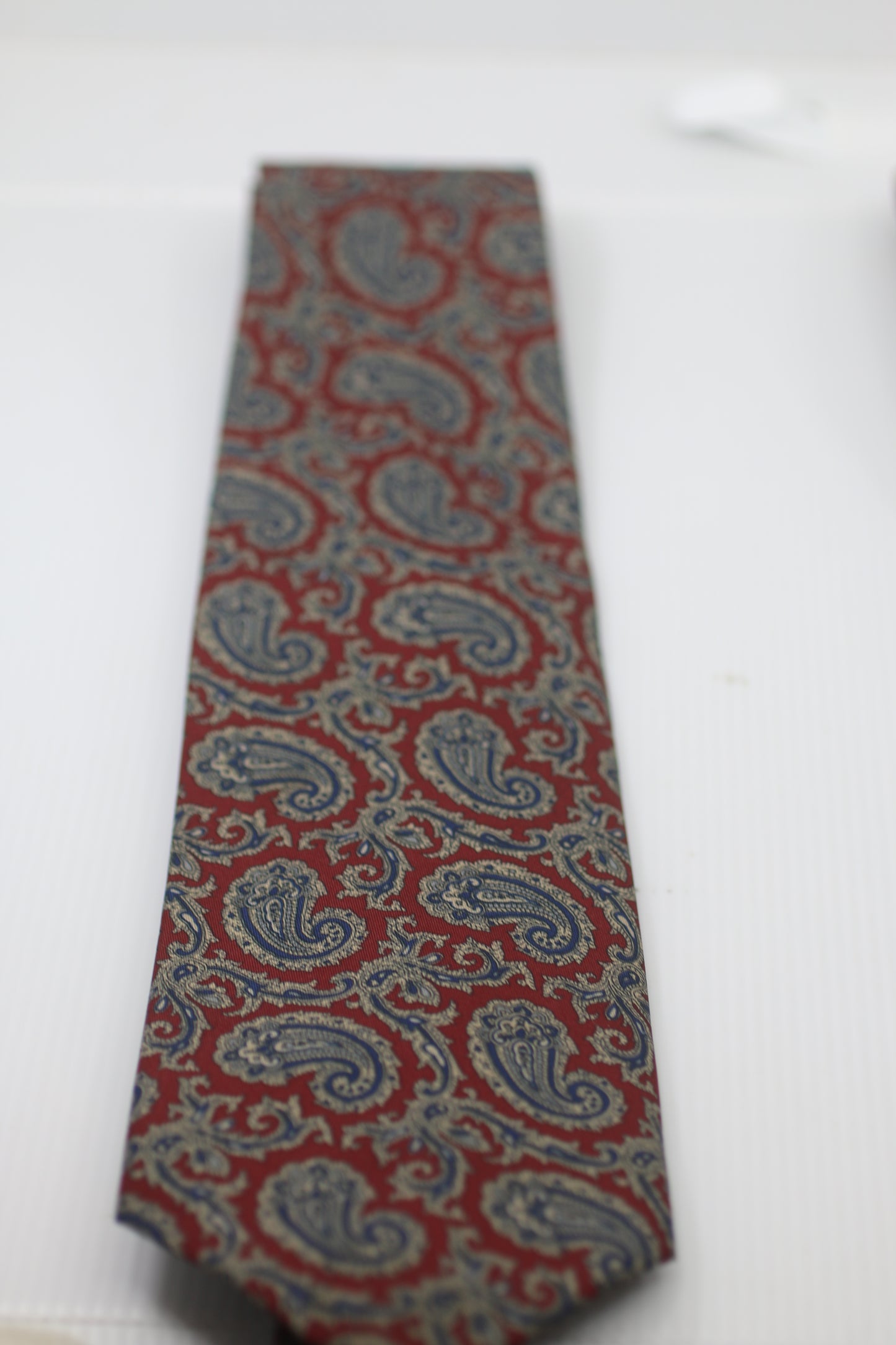 Polyester tie made in Canada CA 00472