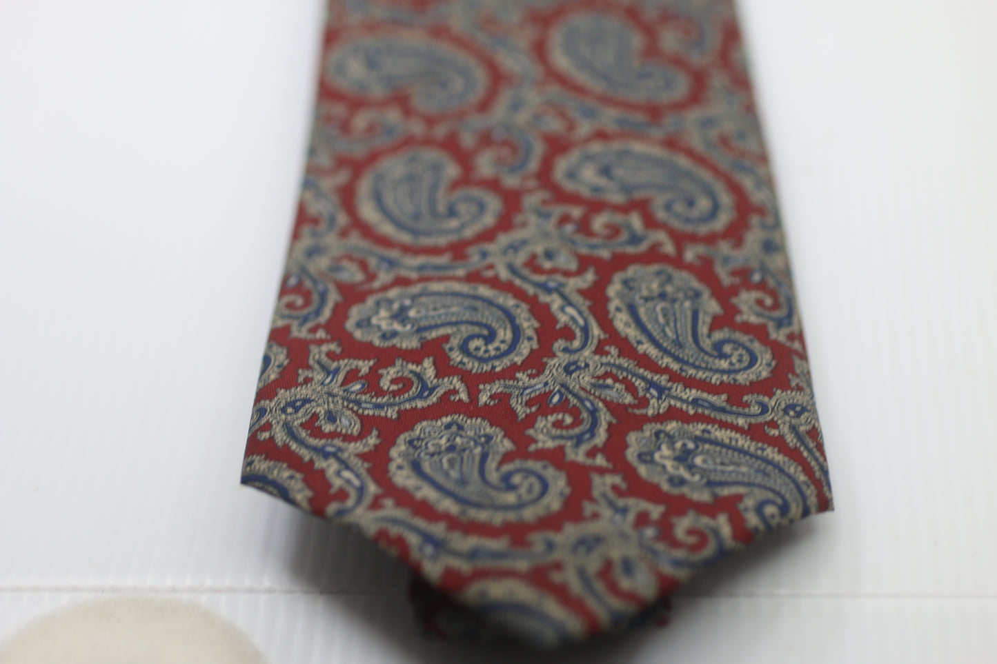 Polyester tie made in Canada CA 00472