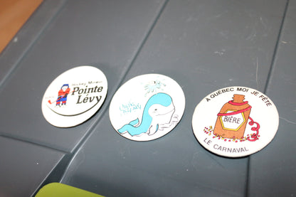 Lot De 3 Macarons Du Québec Carnaval Bière Pointe Lévy Hockey Mineur Pinback