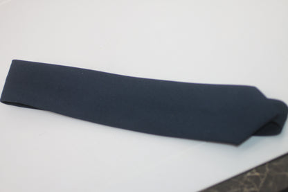 100% polyester made in Canada CA 00472 dark Blue slim tie