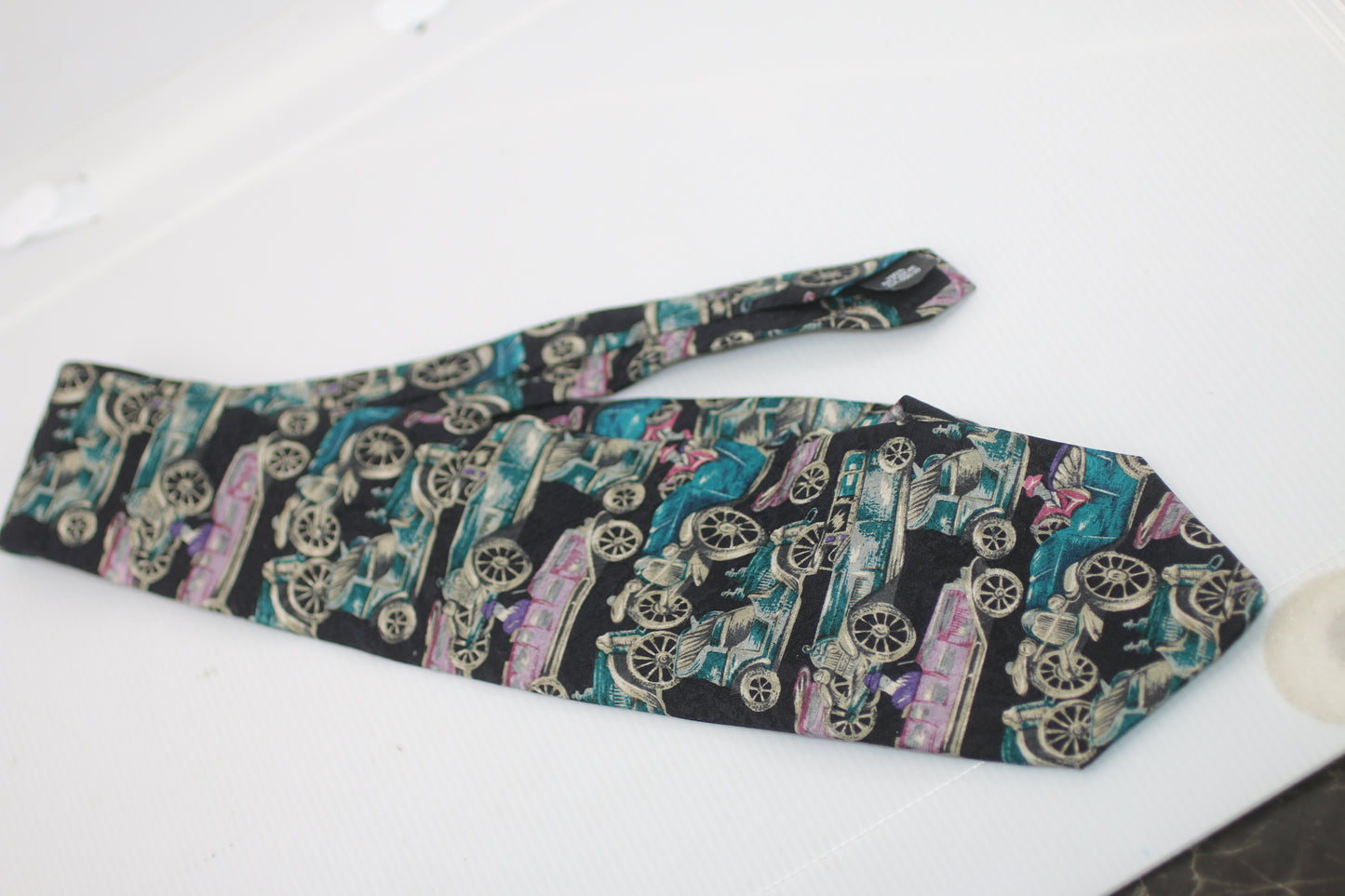 Homme EATON MAN Vintage cars logo tie all silk rare