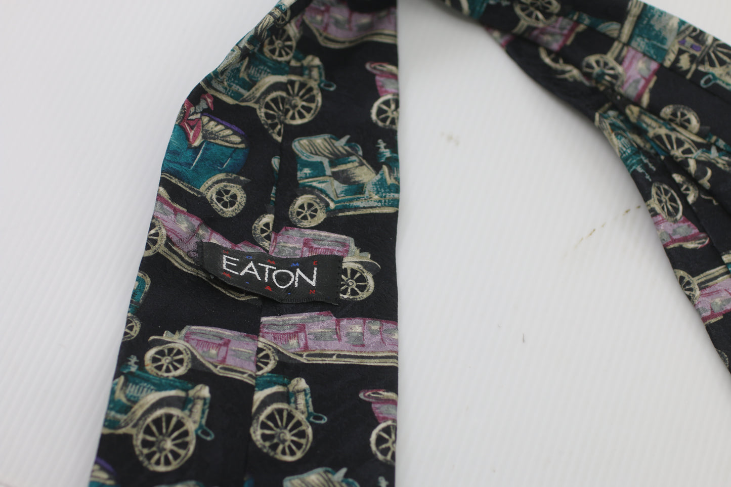 Homme EATON MAN Vintage cars logo tie all silk rare