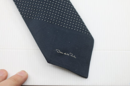 Made in Canada Oscar de la REnta vintage old dark blue w/ dot Tie