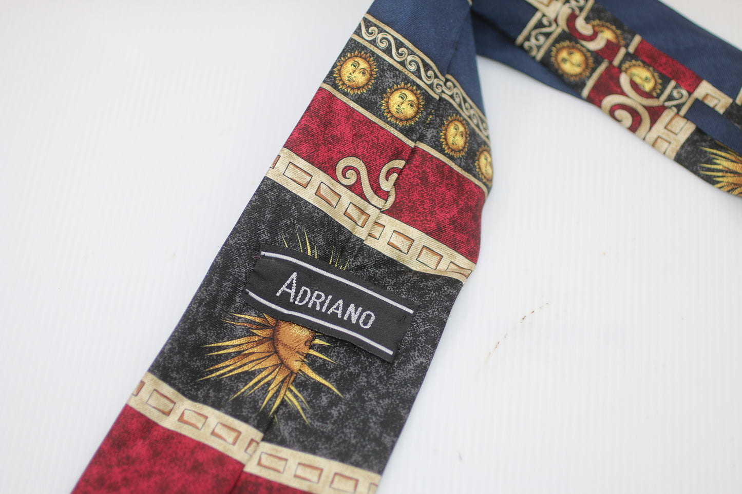 ca 31369 sUNNY SUN aDRIANO TIE