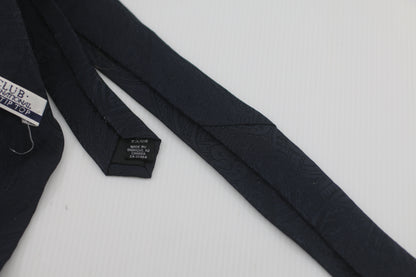 Made in Canada Dark blue Tie Club international by/par Tip Top