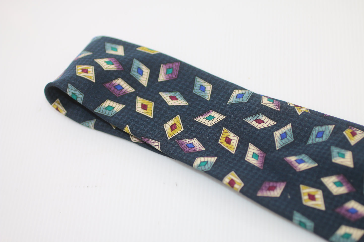 tIE 100% PES Carlo Margo made in Belgium diamond logo