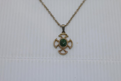 Vintage Avon Gold-Tone Necklace & Ring Set with Green Cabochon – Cross Motif