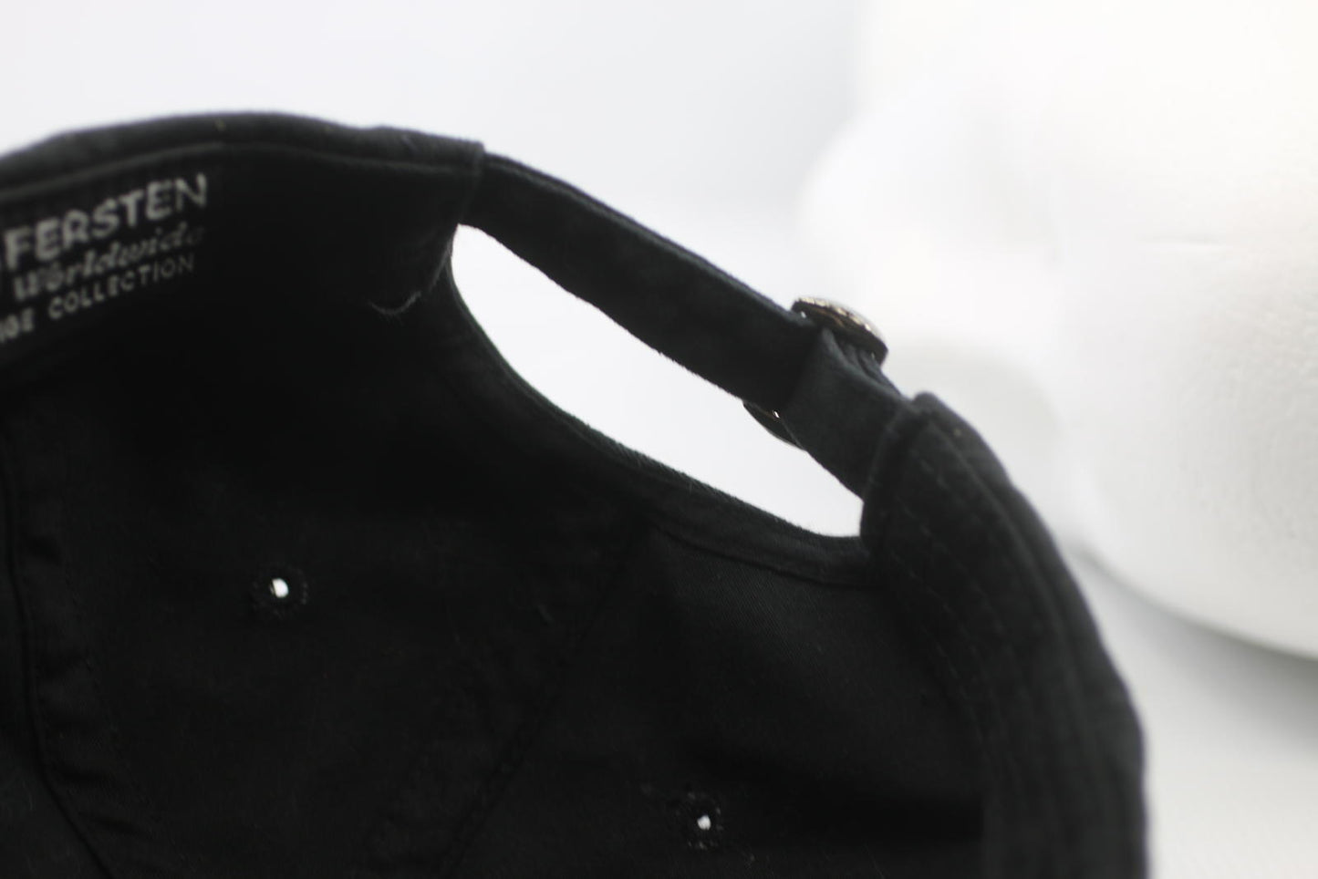 Vintage Gatorade Black Baseball Cap – Lightning Bolt Logo