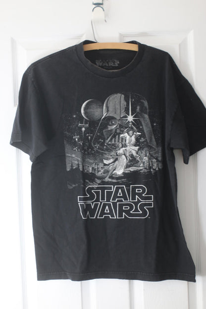 tar Wars Graphic T-Shirt Black Darth Vader Faded Print Large