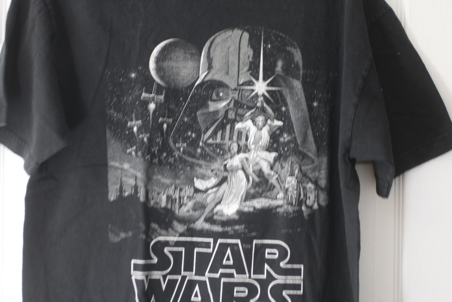 tar Wars Graphic T-Shirt Black Darth Vader Faded Print Large