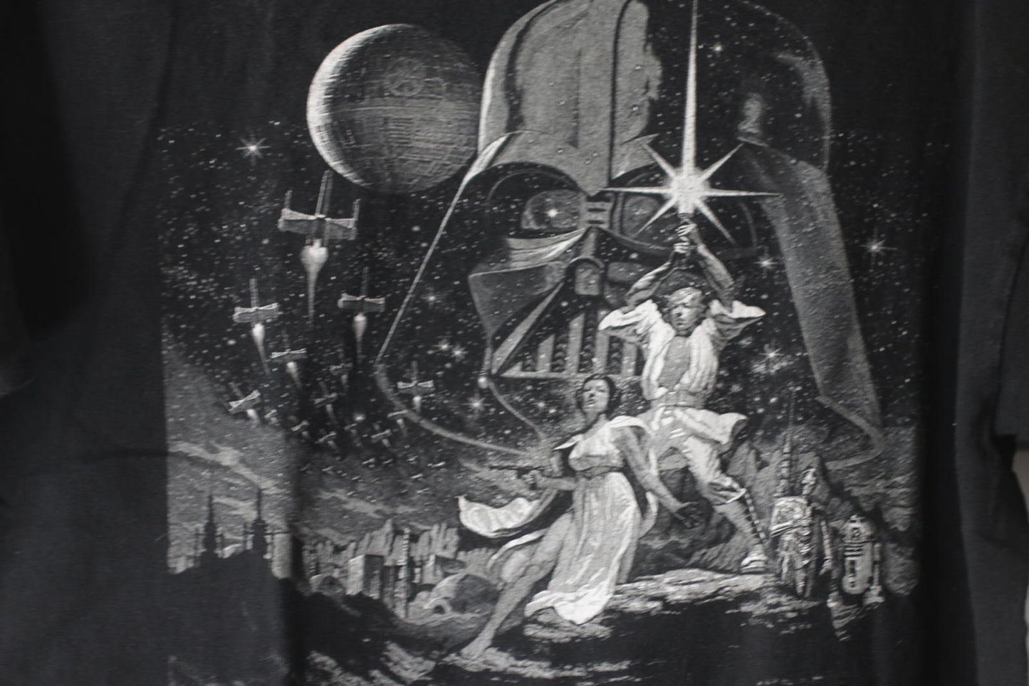 tar Wars Graphic T-Shirt Black Darth Vader Faded Print Large