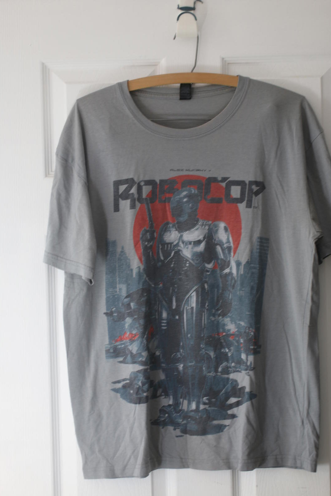 RoboCop Graphic TShirt Gray Movie Artwork Loot Crate Men’s L