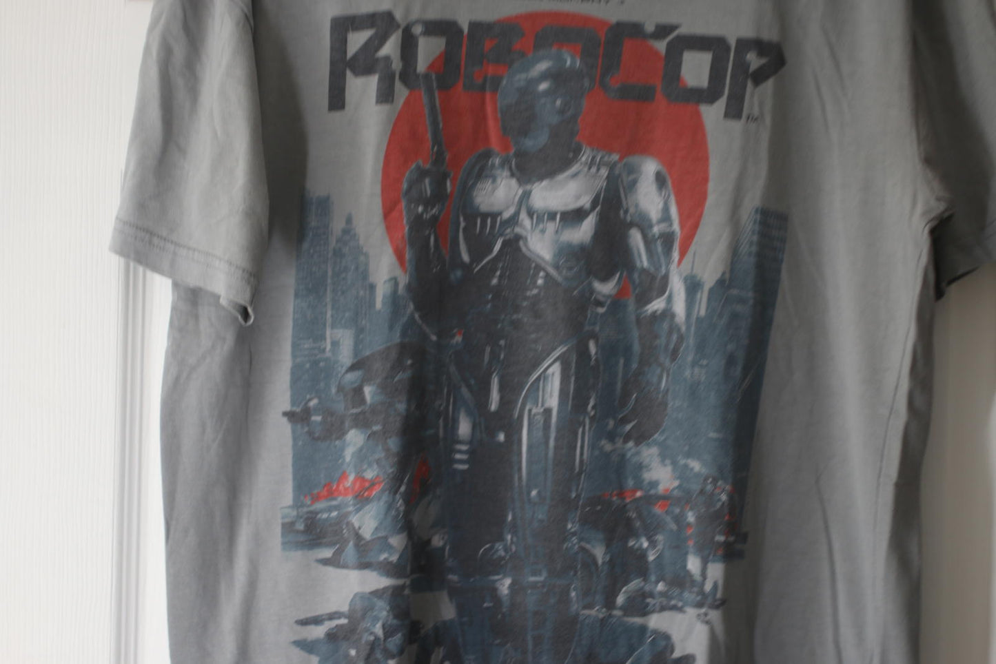 RoboCop Graphic TShirt Gray Movie Artwork Loot Crate Men’s L