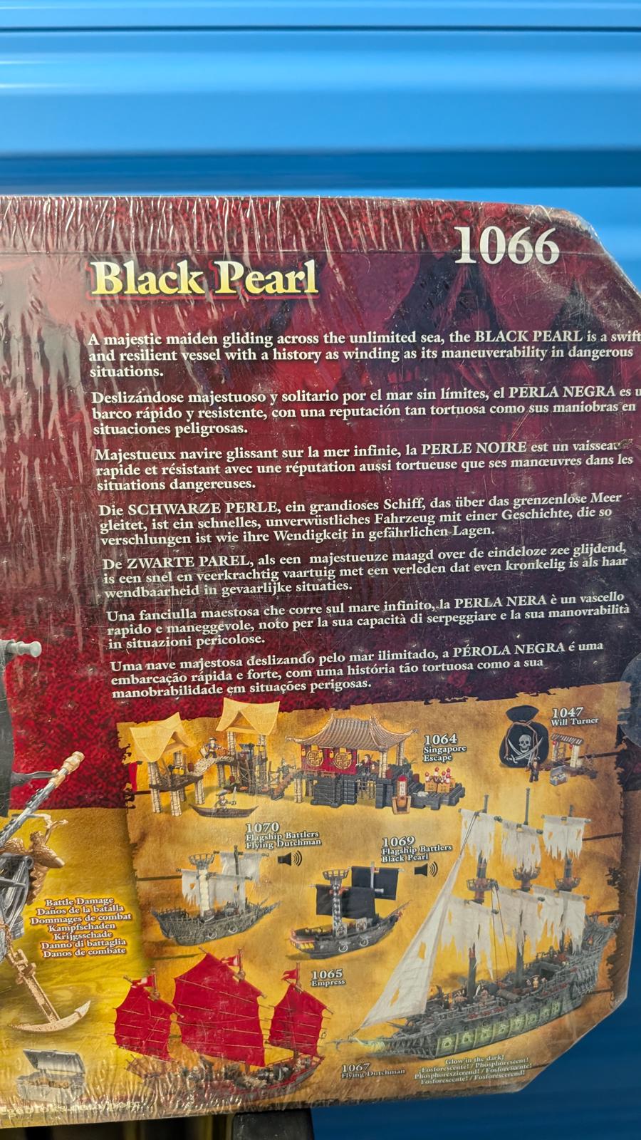 Mega Bloks Pirates of the Caribbean At World's End Building Sets 1064, 1065 1066