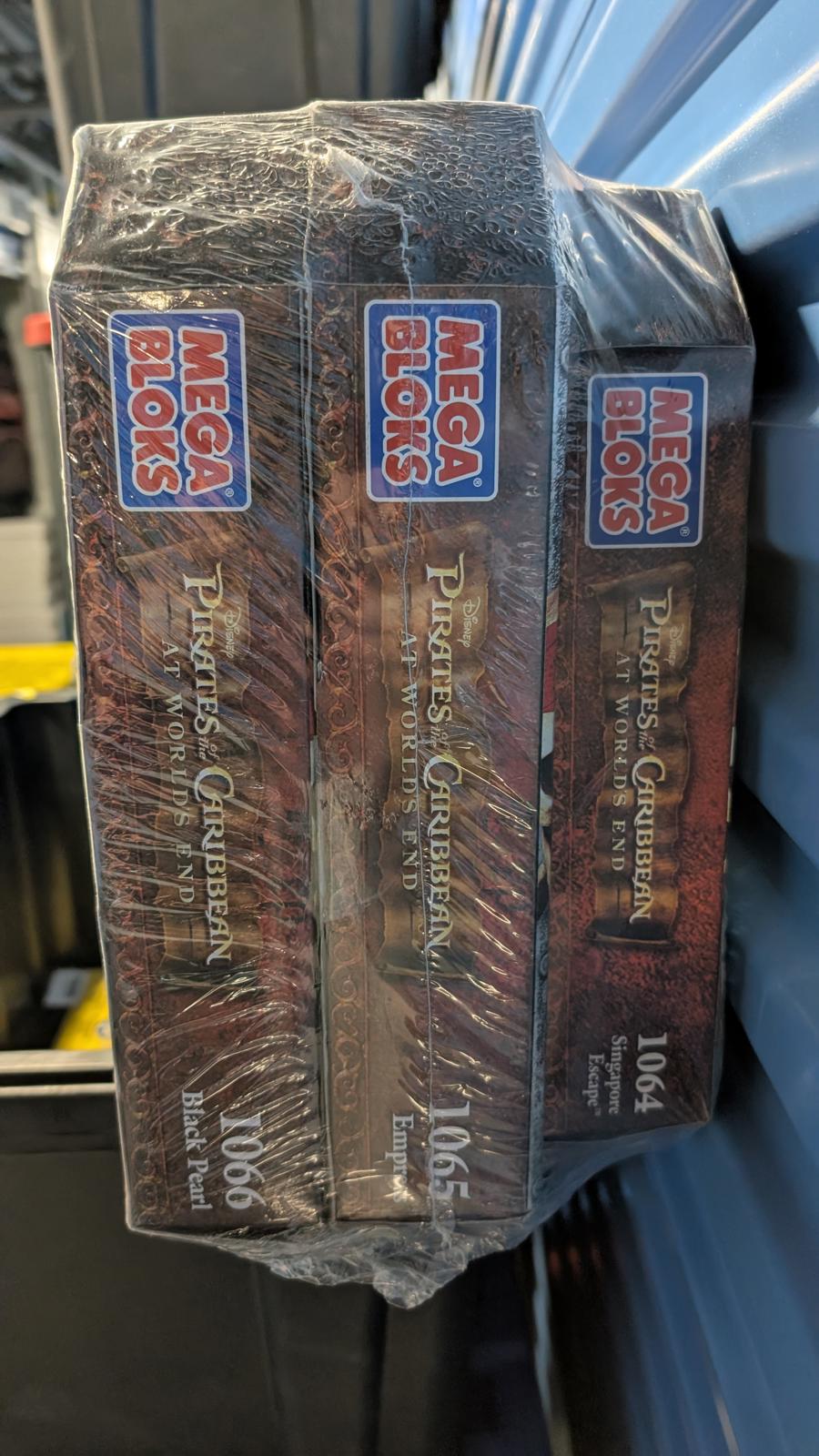 Mega Bloks Pirates of the Caribbean At World's End Building Sets 1064, 1065 1066