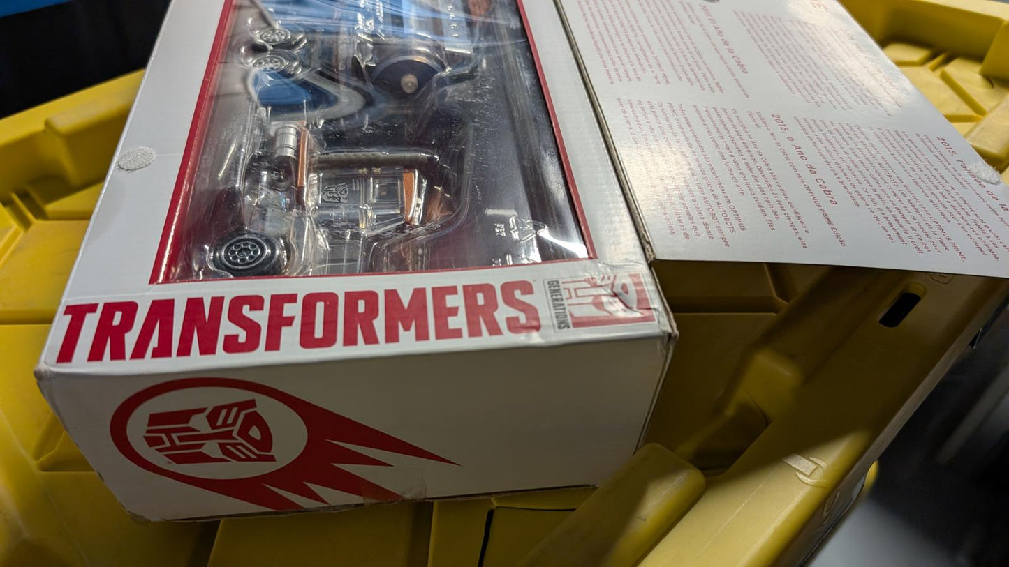 Hasbro Transformers Generations Optimus Prime Platinum Edition Year Of The Goat
